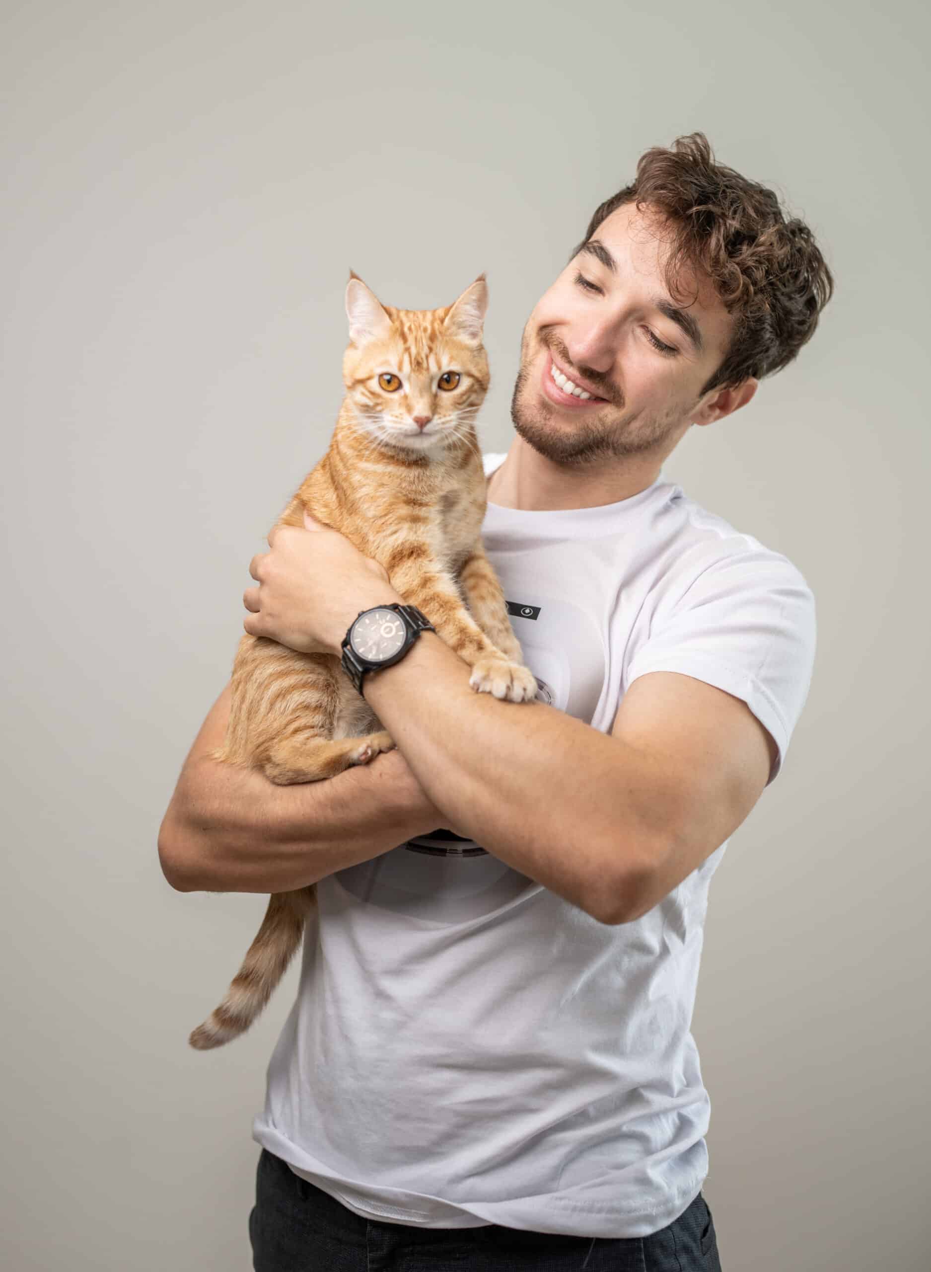 Mann Katze Portrait Business Fotografie Fotoshooting Zürich Schweiz BeLighted