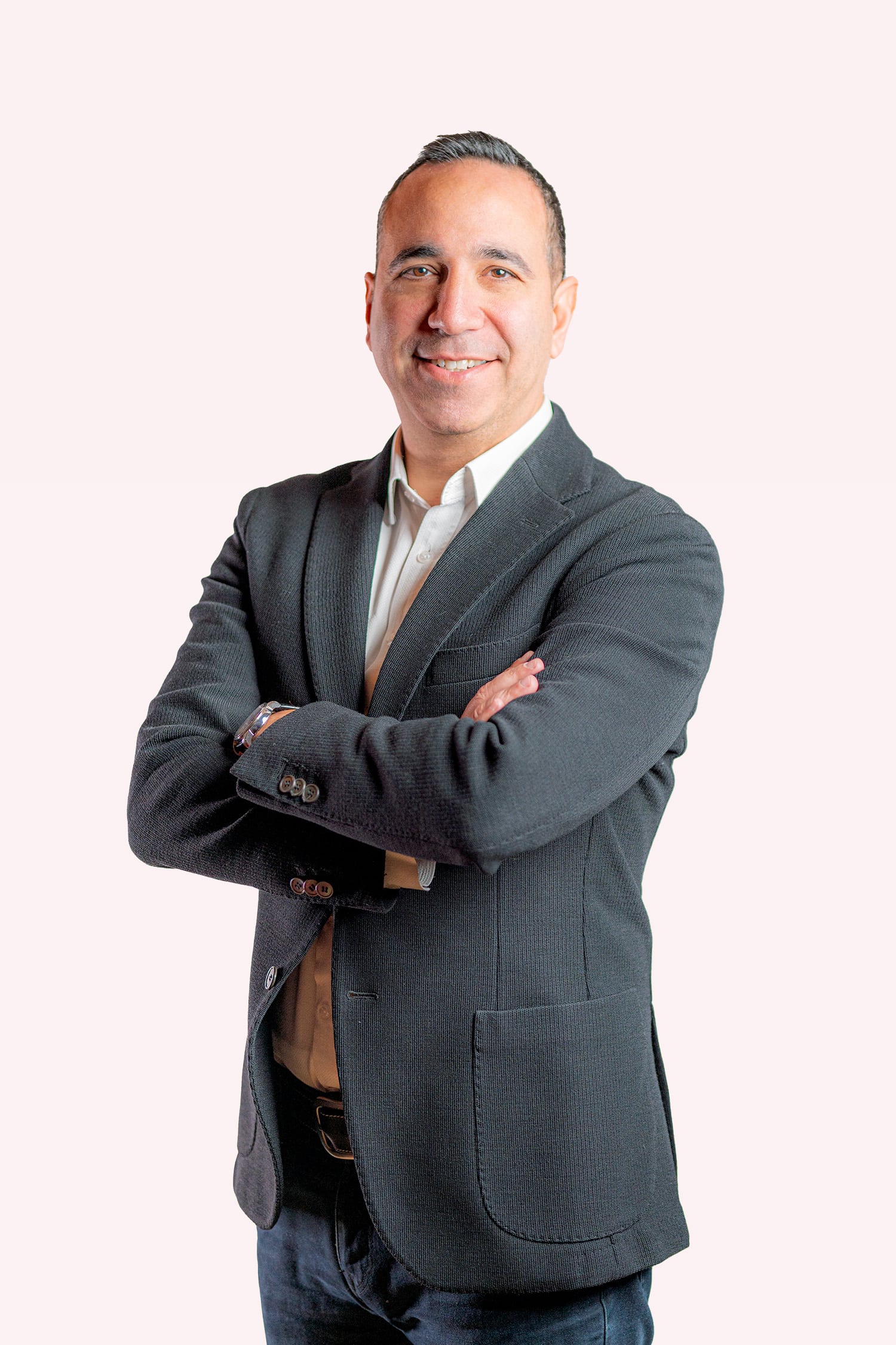 Mann arme verschränkt Portrait Coporate Business Fotografie Fotoshooting Zürich Schweiz BeLighted