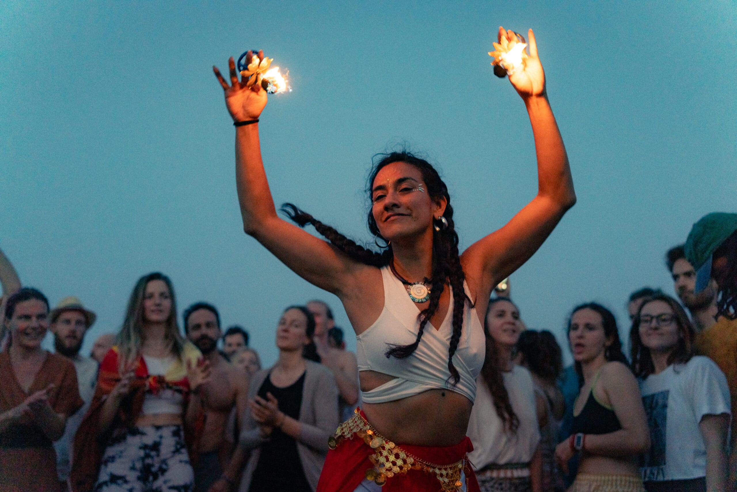 Feuer Show Frau Tanz Eventfotografie Zürich Schweiz BeLighted