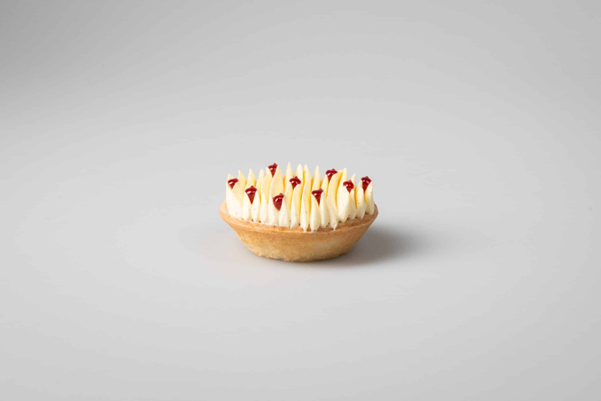 Tarte seamless weisser Hintergrund Produktfotografie Schweiz Zürich BeLighted