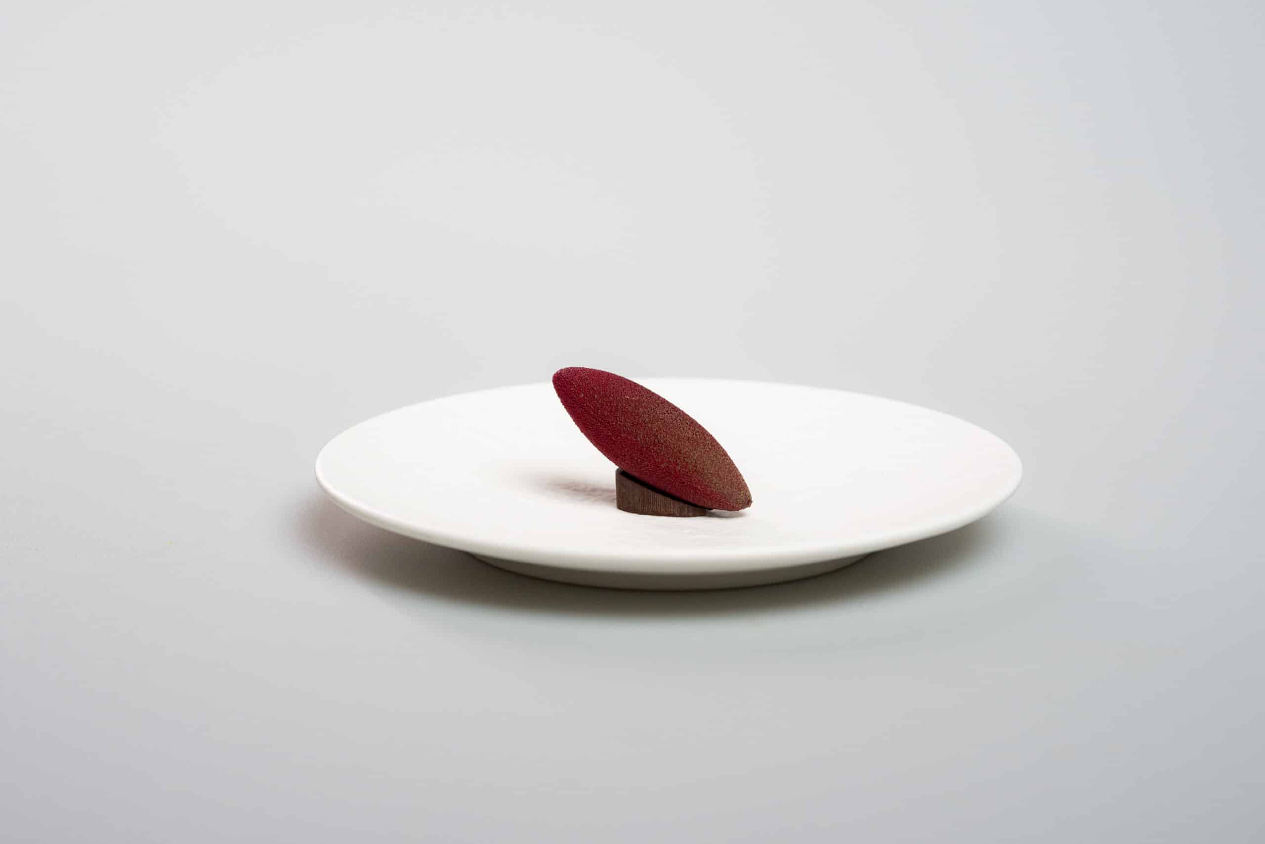 Bonbon seamless weisser Hintergrund rot WCM 2024 Produktfotografie Schweiz Zürich BeLighted